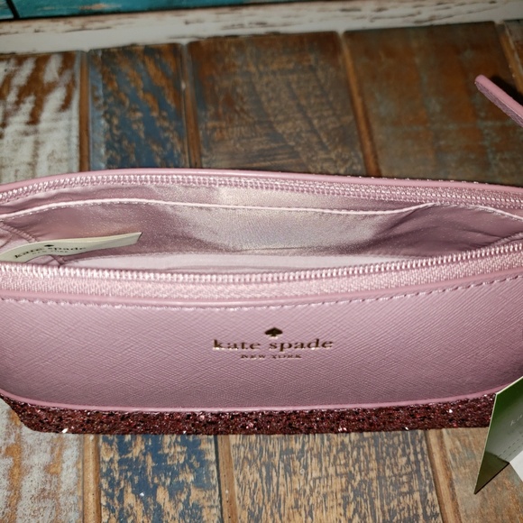 KATE SPADE Cosmetic Bag ♠️💕 NWT - Picture 6 of 8